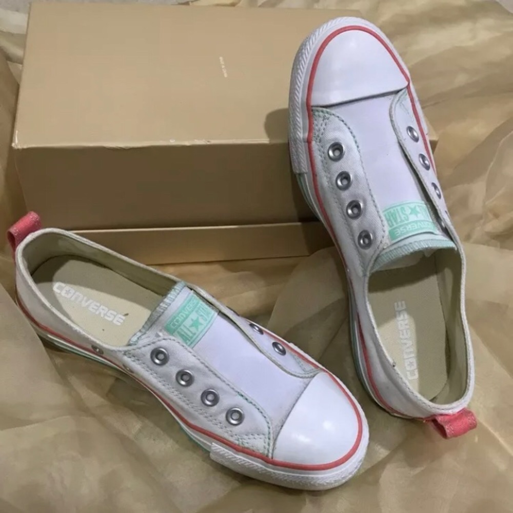 Converse Chuck Taylor Slip On Sneakers